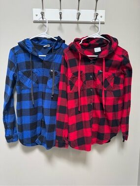 Columbia flannel hooded button down tops medium